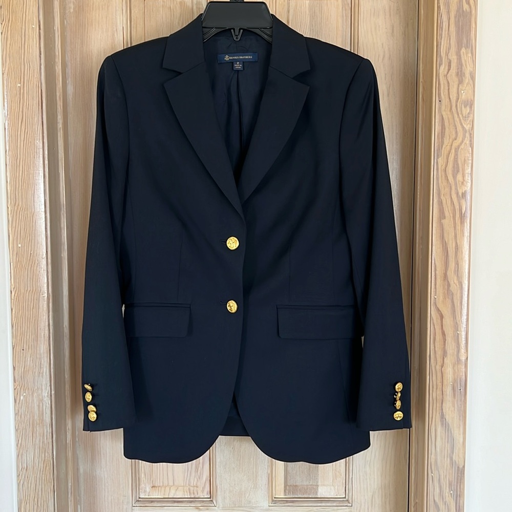 Brooks Brothers Size 2 navy Blazer